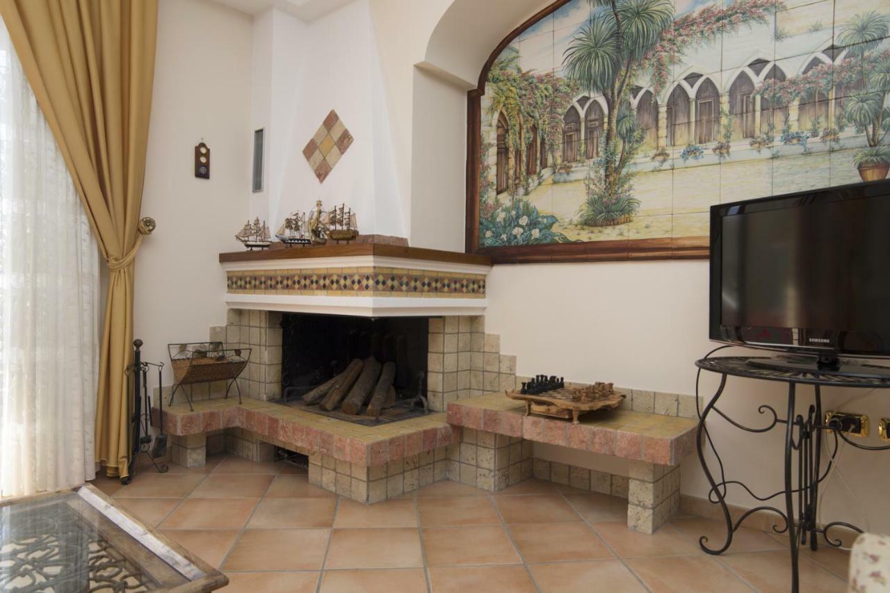 Ferienwohnung Panorama Host - Domus Amalfi Coast Maiori Exterior foto